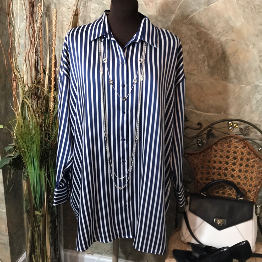 Zara 🌹 Stunning Long sleeve button shirt top blouse tunic dress
